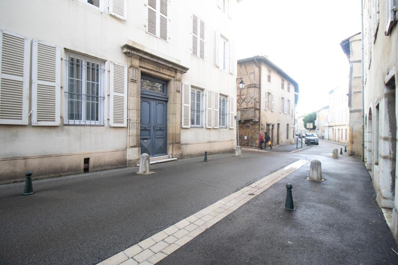L'Authentique Bressan Apartment Bourg-en-Bresse Exterior photo